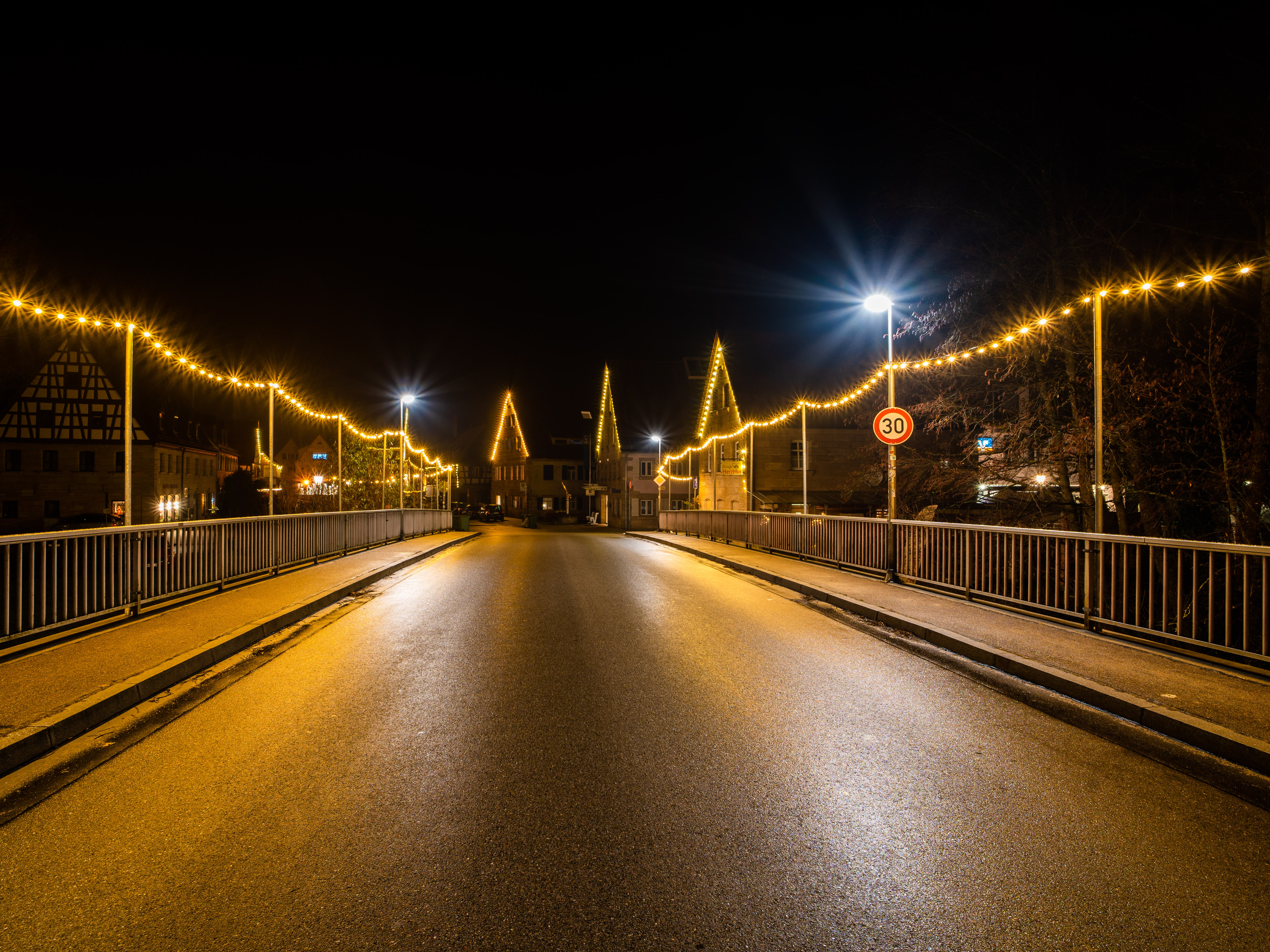 Brücke Weihnachtsbeleuchtung